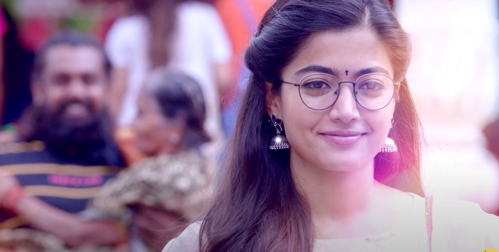 Actress Rashmika Mandanna as Geetha in Sema Thimiru