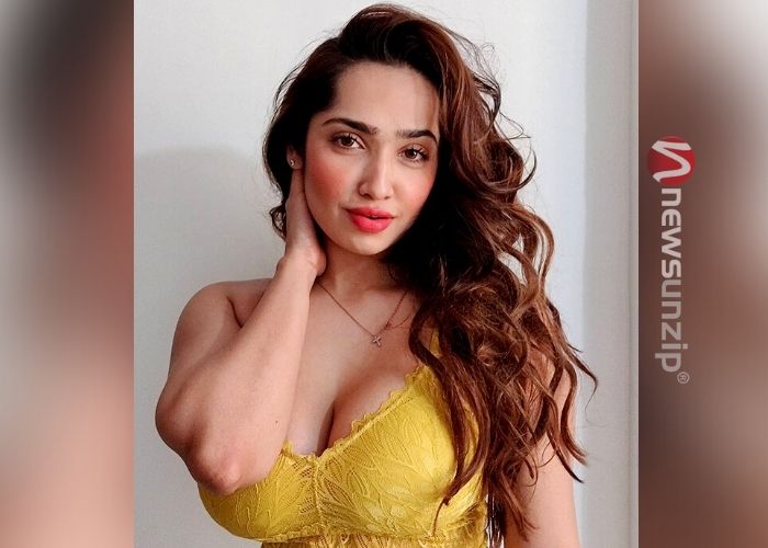Aditi Mistry