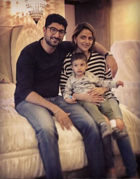 Ahana Deol and Vaibhav Vohra with their son Darien Vohra