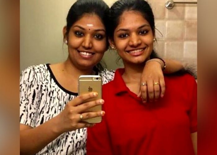 Amritha Nandini Vivek with her sister Tejaswini Vivek