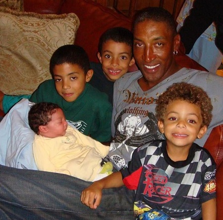 Antron Pippen has four siblings from his dad's second marriage with Larsa Younan