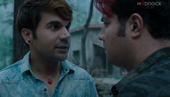 Bhawra Pandey and Kattanni Qureshi discussing about ghost