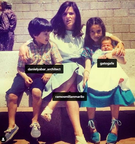Childhood photo of Susana Yabar with her mother Marilo Ramos Millan, brothers Gatogafe and Daniel Yábar