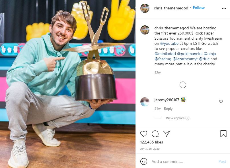 Chris Tyson and Youtube squad organized Rock Paper Scissors tournament