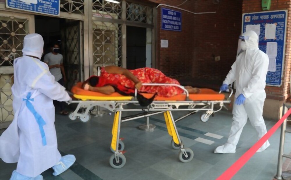 Delhi Hospitals Asking Government for More Oxygen, Panic Situation Due to Poor Governance