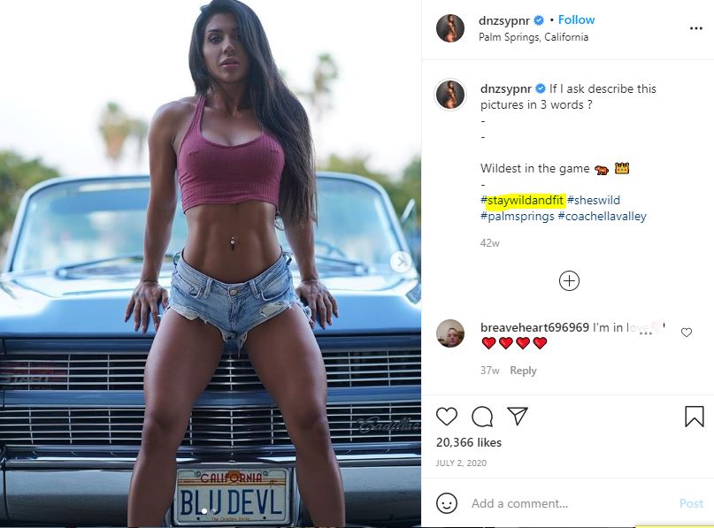 Deniz Saypinar likes cars