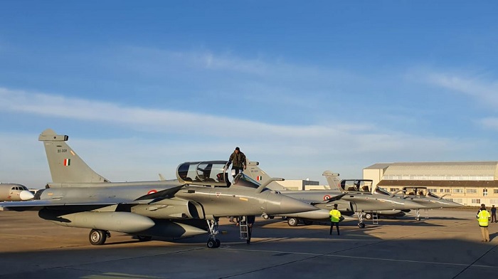 Fresh Batch Of Rafales Take Off From France To India With Mid-Air Refuelling By UAE