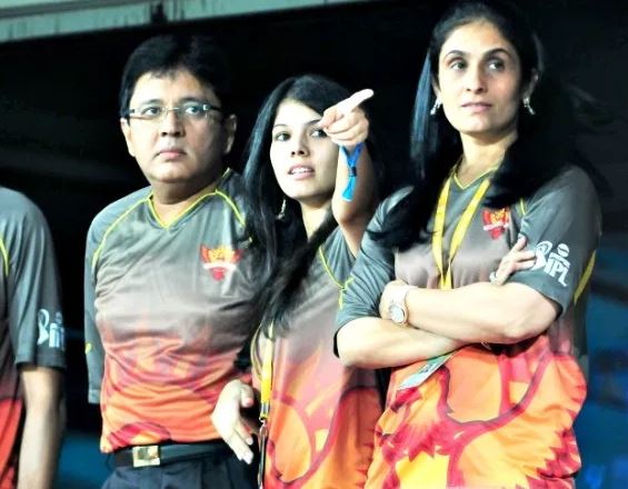 Kaviya Maran with her parents Kalanithi Maran and Kaveri Maran during IPL