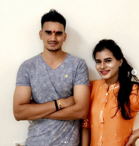 Mokshita Raghav with her brother