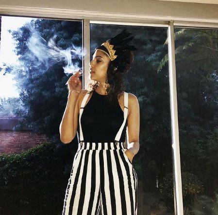 Shamilla Miller like smoking