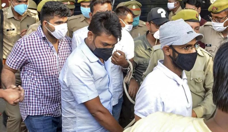 Siddique Kappan and three others arrested by UP Police
