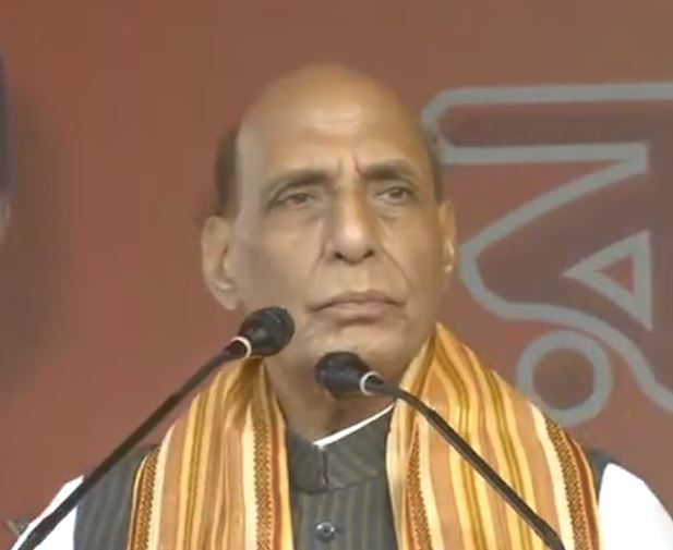 Uttar Pradesh Gets 150 Oxygen Cylinders From DRDO after Rajnath Singh Order