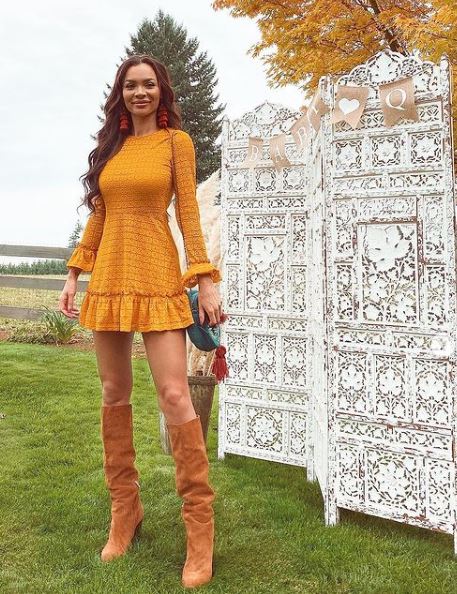 Alyssa Scott height