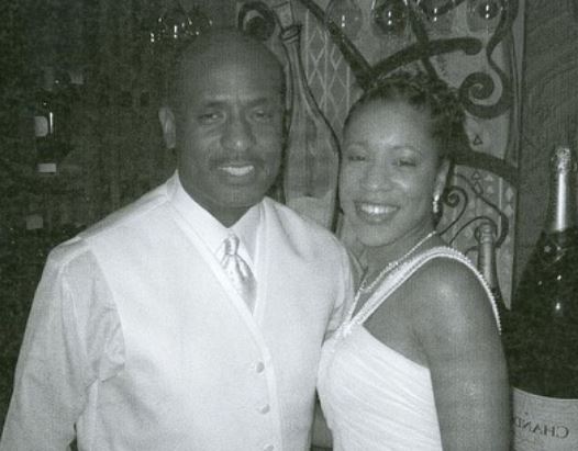 An old photo of Ashley Snowden with her dad