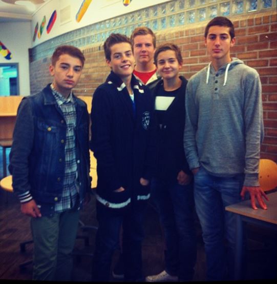 An old photo of Herman Tømmeraas with his friends