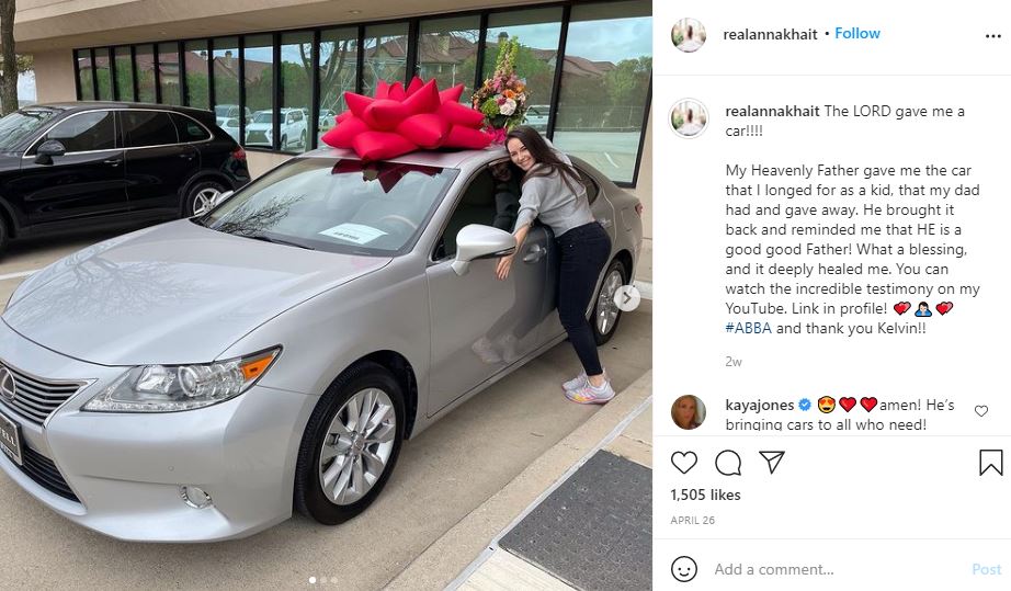 Anna Khait bought new car