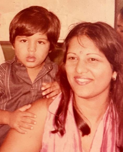 Childhood photo of Sunny Hinduja with his mother Ritu Hinduja