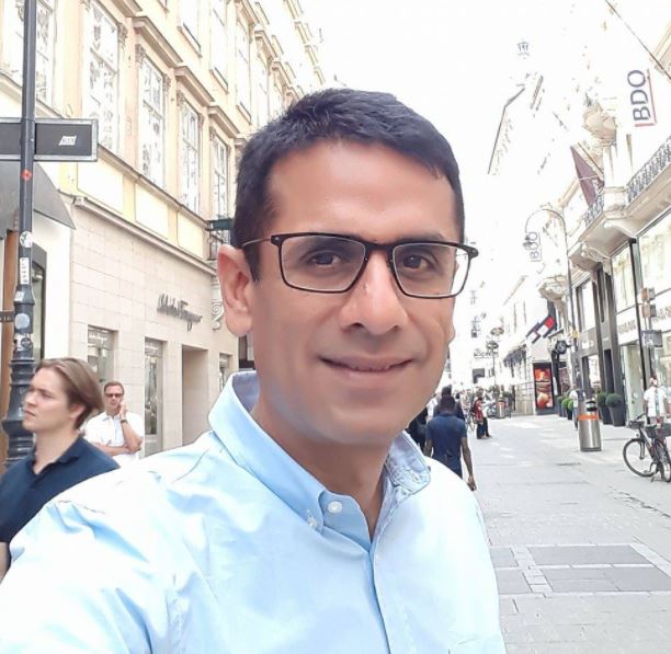 Delhi Police Arrests Navneet Kalra Accused Of Black Marketing O2 Concentrators
