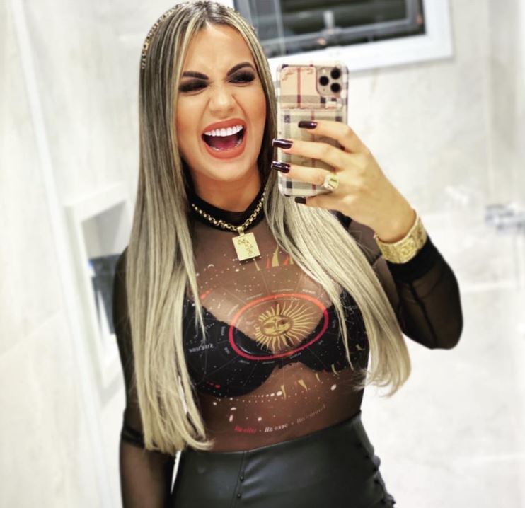 Deolane Bezerra wiki