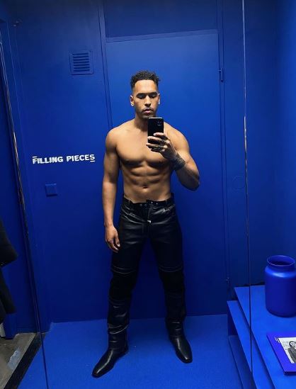 Jamie Sun height