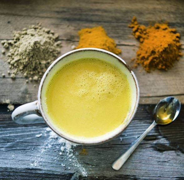 Jonna Jinton consumes golden milk