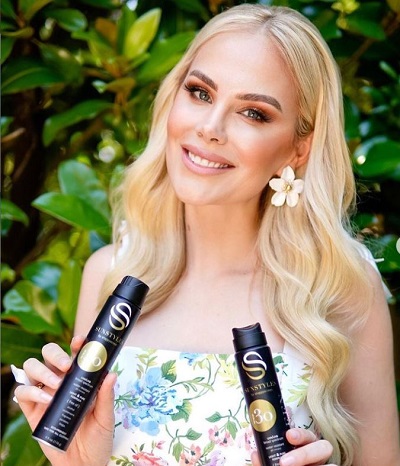 Kameron Westcott while promoting products