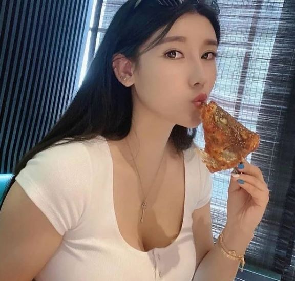 Liu Tai Yang loves non-veg