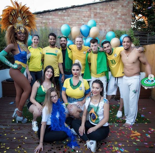 Lucene Duarte with her friends