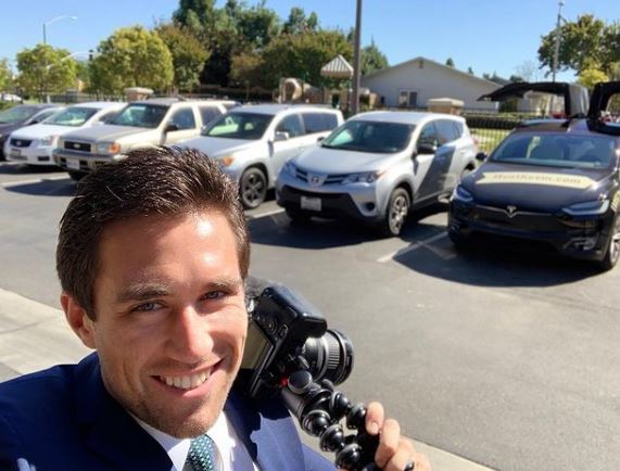 Meet Kevin Paffrath is a vlogger