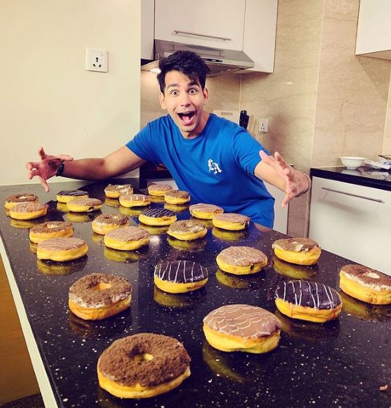 Rishi Dev loves Donuts