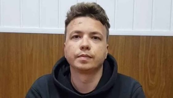Roman Protasevich after arrest photo