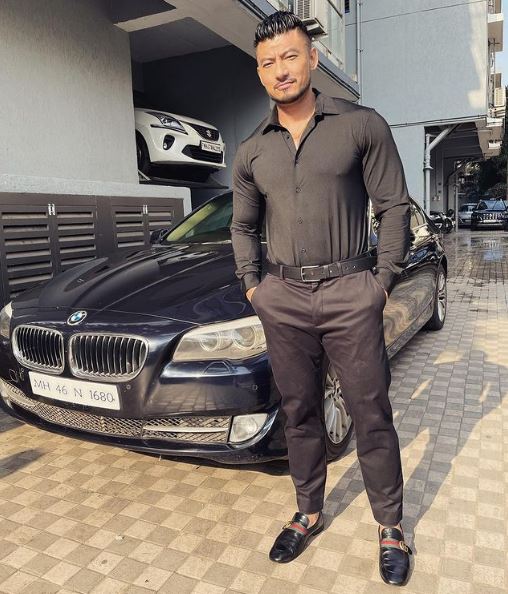 Sangay Tsheltrim buys his favorite car