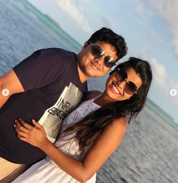 Sashi Vangapalli enjoying holidays in Maldives with her husband