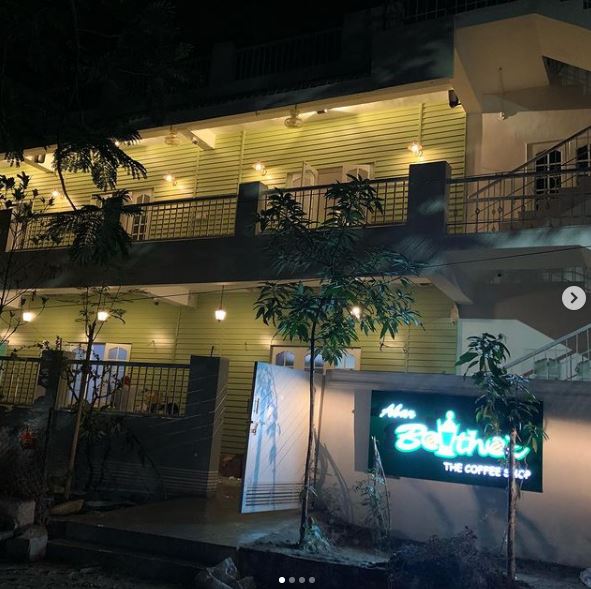 Swaralipi Chatterjee restaurant Abar Baithak