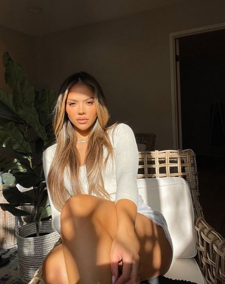 Sydney Hightower bio