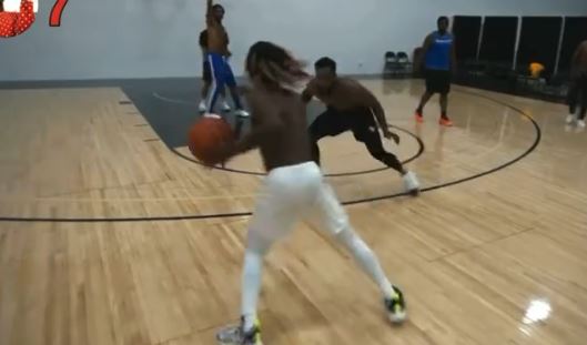 2KBABY plays Basketball
