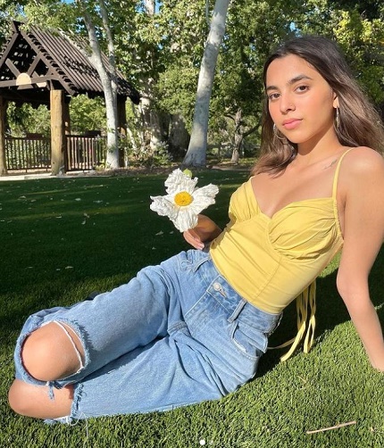 Aaliyah Kashyap is best known as a daughter of Anurag Kashyap
