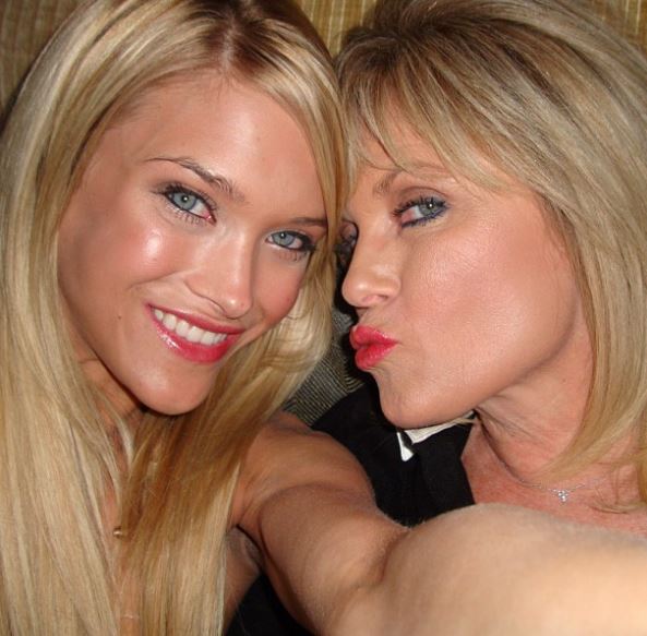 Abbey Wilson with her mother