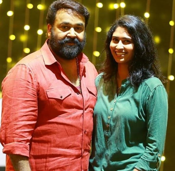 Aisha Sultana with her favorite actor Mohanlal Viswanathan