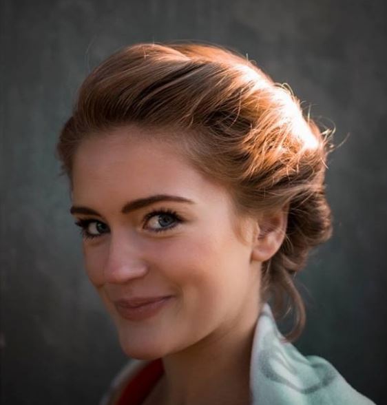 Alicia Agneson's old photo