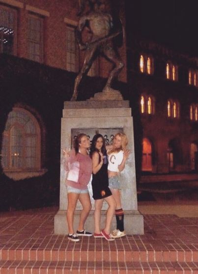 An old photo of Natalie Viscuso with her college friends