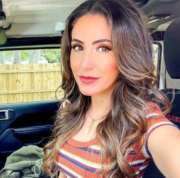 Anna Paulina Luna bio