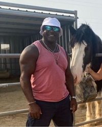 Big Herc's height is 5 feet 10 inches