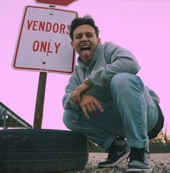 Cale Saurage bio