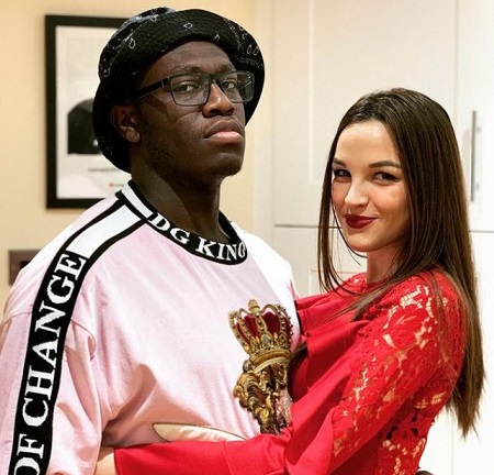 Deji Olatunji is in love with his girlfriend Dounja
