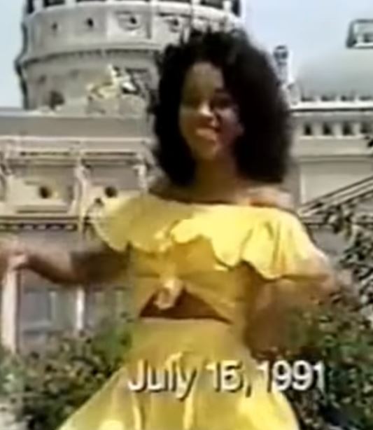 Desiree Washington Old Photograph