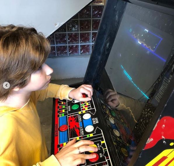 Emmy DeOliveira loves to play games