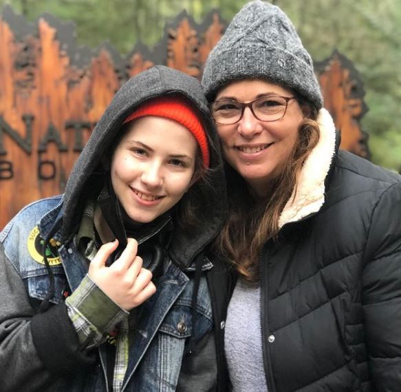 Emmy DeOliveira with her mother Debby Seligman DeOliveira