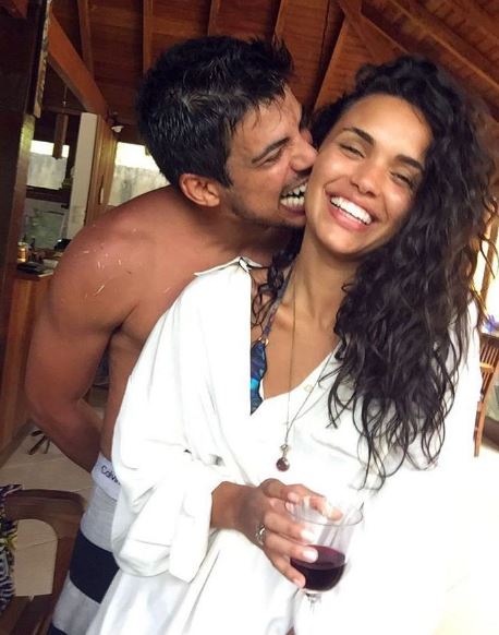 Giovana Cordeiro dated Pável Reymond