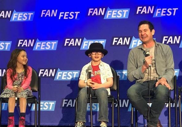 Julian Hilliard and Violet McGraw at a FanFest